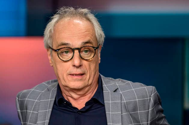 GER, Berlin, tough but fair Ð political talk show, TV, format, with host Louis Klamroth, Das Erste, pictured from left: Christian Rach: Top chef and podcaster (ÒDreimal freie MeinungÓ Three Times Free Opinion ) , March 9, 2026 Copyright: HMBxMedia UwexKoch