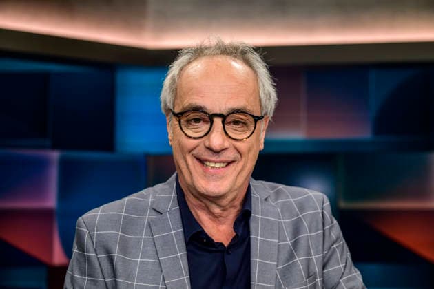 GER, Berlin, tough but fair Ð political talk show, TV, format, with host Louis Klamroth, Das Erste, pictured from left: Christian Rach: Top chef and podcaster (ÒDreimal freie MeinungÓ Three Times Free Opinion ) , March 9, 2026 Copyright: HMBxMedia UwexKoch