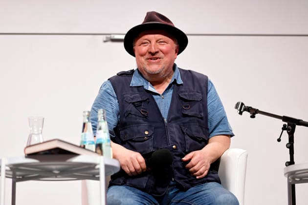 Schauspieler Axel Prahl in der Veranstaltung Was man liebt, braucht Zeit im Rahmen der Lit.Cologne 2026 in der Kölner Flora. Köln, 09.03.2026 NRW Deutschland Copyright: xChristophxHardtx