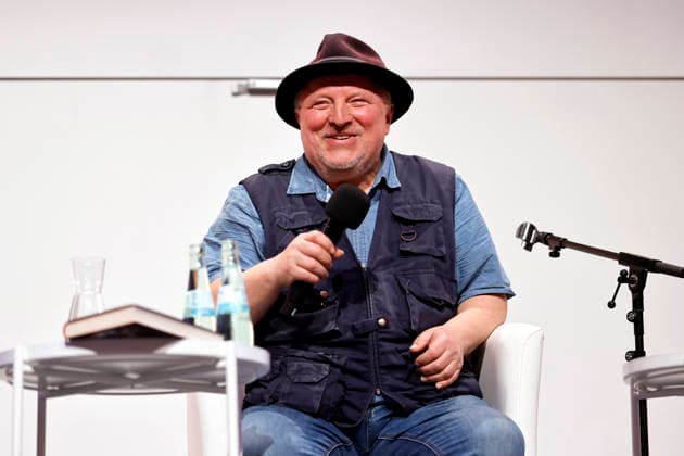 Schauspieler Axel Prahl in der Veranstaltung Was man liebt, braucht Zeit im Rahmen der Lit.Cologne 2026 in der Kölner Flora. Köln, 09.03.2026 NRW Deutschland Copyright: xChristophxHardtx