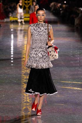 PFW - Chanel Runway LZ A model walks the runway during the Chanel Winter 2026-2027 show as part of Paris Fashion Week on March 09, 2026 at Grand Palais in Paris, France. Photo by Laurent Zabulon ABACAPRESS.COM  Copyright: xZabulonxLaurent ABACAx