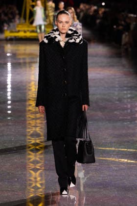 PFW - Chanel Runway LZ A model walks the runway during the Chanel Winter 2026-2027 show as part of Paris Fashion Week on March 09, 2026 at Grand Palais in Paris, France. Photo by Laurent Zabulon ABACAPRESS.COM  Copyright: xZabulonxLaurent ABACAx