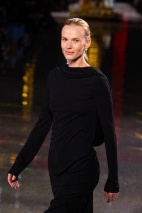 PFW - Chanel Runway LZ Anne Vyalitsyna walks the runway during the Chanel Winter 2026-2027 show as part of Paris Fashion Week on March 09, 2026 at Grand Palais in Paris, France. Photo by Laurent Zabulon ABACAPRESS.COM Paris  Copyright: xZabulonxLaurent ABACAx