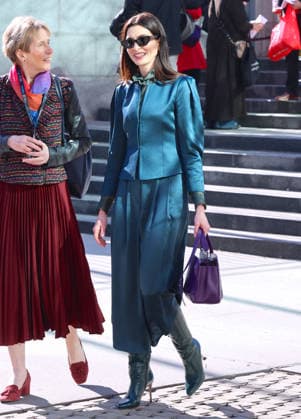 Anne Hathaway Out - NYC Actress Anne Hathaway leaves the United Nations after a speech on International Women s Day in New York, NY on March 9, 2026. Photo by Dylan Travis ABACAPRESS.COM New York City NY United States  Copyright: xDylanxTravis ABACAx