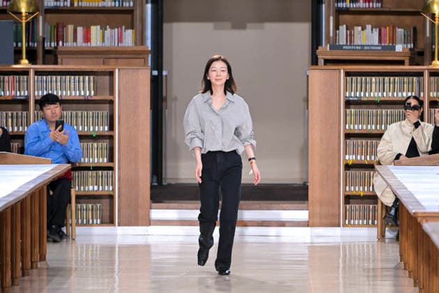 PFW - Time Runway TIME’s Creative Director (CD) Choi Jeong-in walks the runway during the TIME Womenswear Fall Winter 2026-2027 show as part of Paris Fashion Week on March 09, 2026 in Paris, France. Photo by Jana Call me J ABACAPRESS.COM Paris France  Copyright: xJanaxCallxmexJ ABACAx
