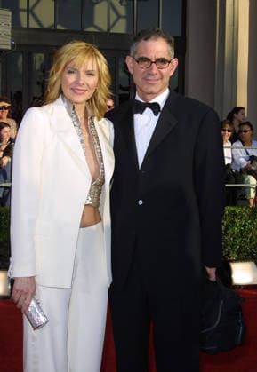 SAG AWARDS ADD ON NP Mar. 10, 2002 - Los Angeles, CALIFORNIA, USA - KIM CATTRALL AND HER HUSBAND..8TH ANNUAL SCREEN ACTOR GUILD AWARDS.SHRINE AUDITORIUM, CA.MARCH 10, 2002. NINA PROMMER 2002 K24323NP Copyright: xNinaxPrommerx