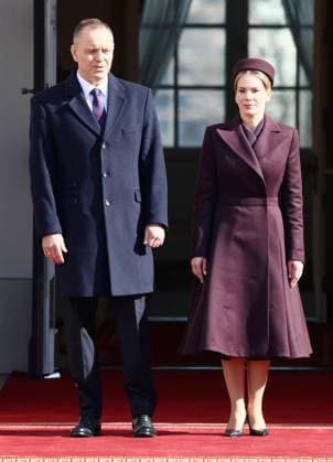Swedish royal couple visits Poland Photo: Wojciech Olkusnik East News King of Sweden Carl XVI Gustaf and his wife Queen Silvia (both not pictured) are welcomed by the president of Poland Karol Nawrocki and his wife Marta Nawrocka at the courtyard of the Presidential Palace on March 10, 2026 in Warsaw, Poland. The Swedish royal couple pays a three-day state visit to Poland focused on strengthening bilateral ties, defense, and security. EN_01673827_0004 