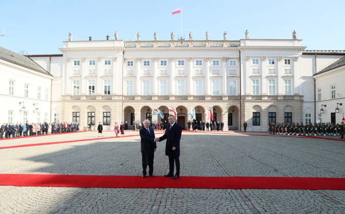 Swedish royal couple visits Poland Photo: Wojciech Olkusnik East News King of Sweden Carl XVI Gustaf and the president of Poland Karol Nawrocki attend a welcoming ceremony at the courtyard of the Presidential Palace on March 10, 2026 in Warsaw, Poland. The Swedish royal couple pays a three-day state visit to Poland focused on strengthening bilateral ties, defense, and security. EN_01673827_0036 