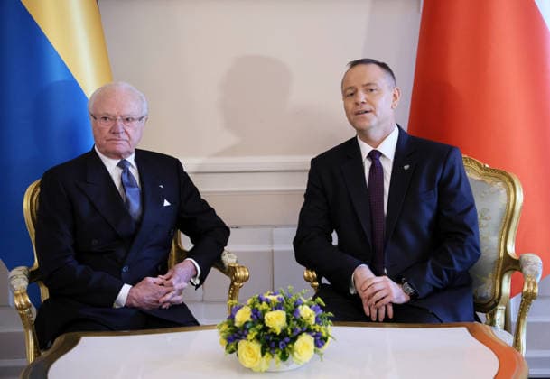 Swedish royal couple visits Poland Photo: Wojciech Olkusnik East News King of Sweden Carl XVI Gustaf and his wife Queen Silvia (not pictured) attend a meeting with the president of Poland Karol Nawrocki and his wife Marta Nawrocka (not pictured) at the Presidential Palace on March 10, 2026 in Warsaw, Poland. The Swedish royal couple pays a three-day state visit to Poland focused on strengthening bilateral ties, defense, and security. EN_01673827_0064 