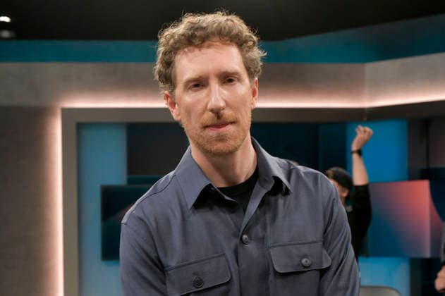 Luis Klamroth in der ARD-Talkshow hart aber fair im Studio Adlershof. Berlin, 09.03.2026