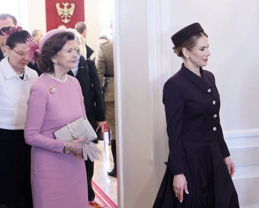 Swedish royal couple visits Poland Photo: Wojciech Olkusnik East News King of Sweden Carl XVI Gustaf (not pictured) and his wife Queen Silvia attend a meeting with the president of Poland Karol Nawrocki (not pictured) and his wife Marta Nawrocka at the Presidential Palace on March 10, 2026 in Warsaw, Poland. The Swedish royal couple pays a three-day state visit to Poland focused on strengthening bilateral ties, defense, and security. EN_01673827_0058 