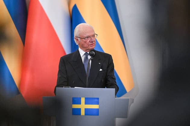 Swedish Royals visit Poland WARSAW, POLAND - MARCH 10: The President of Poland, Karol Nawrocki the King of Sweden Carl XVI Gustaf deliver a press conference at the Presidential Palace on March 10, 2024 in Warsaw, Poland. At the invitation of Polandd s President Karol Nawrocki, King Carl XVI Gustaf and Queen Silvia of Sweden are paying a visit to Poland from March 10 to 12. The royal couple will be accompanied by the ministers of foreign affairs, defense, civil defense, and culture. Omar Marques Anadolu Warsaw Poland. Editorial use only. Please get in touch for any other usage.  Copyright: x2026xAnadoluxOmarxMarquesx