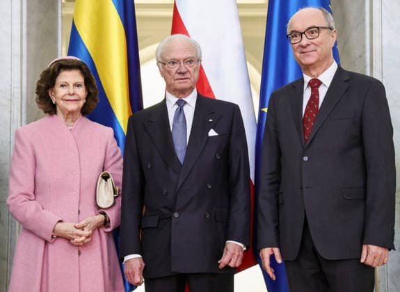 Swedish royal couple visits Poland Photo: Anita Walczewska East News King of Sweden Carl XVI Gustaf and his wife Queen Silvia meet with the Marshal of Sejm (lower house of Parliament) Wlodzimierz Czarzasty at the Polish Parliament on March 10, 2026 in Warsaw, Poland. The Swedish royal couple pays a three-day state visit to Poland focused on strengthening bilateral ties, defense, and security. EN_01673827_0194 