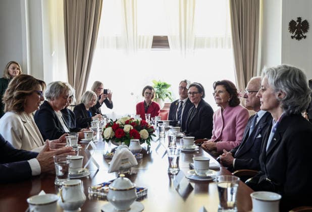 Swedish royal couple visits Poland Photo: Anita Walczewska East News King of Sweden Carl XVI Gustaf and his wife Queen Silvia meet with the Marshal of Senate (upper house of Parliament) Malgorzata Kidawa-Blonska at the Polish Parliament on March 10, 2026 in Warsaw, Poland. The Swedish royal couple pays a three-day state visit to Poland focused on strengthening bilateral ties, defense, and security. EN_01673827_0207 