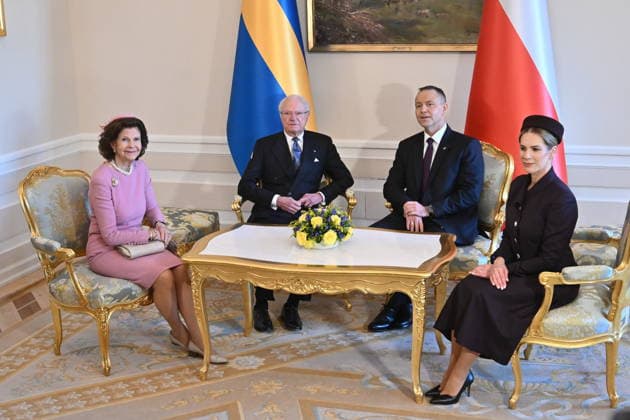 10.03.2026 WARSZAWA WIZYTA OFICJALNA KROLA SZWECJI W POLSCE POWITANIE PRZEZ PREZYDENTA RP 10 03 2026 WARSAW OFFICIAL VISIT OF THE KING OF SWEDEN TO POLAND - WELCOME BY THE PRESIDENT OF THE REPUBLIC OF POLAND, KAROL NAWROCKI N Z KAROL XVI GUSTAW KROL SZWECJI SYLWIA RENATA SOMMERLATH ZONA KROLA KAROL NAWROCKI MARTA NAWROCKA FOT DAMIAN BURZYKOWSKI NEWSPIX.PL NEWSPIX.PL --- newspix.pl 