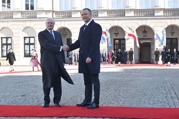 10.03.2026 WARSZAWA WIZYTA OFICJALNA KROLA SZWECJI W POLSCE POWITANIE PRZEZ PREZYDENTA RP 10 03 2026 WARSAW OFFICIAL VISIT OF THE KING OF SWEDEN TO POLAND - WELCOME BY THE PRESIDENT OF THE REPUBLIC OF POLAND, KAROL NAWROCKI N Z KAROL XVI GUSTAW KROL SZWECJI SYLWIA RENATA SOMMERLATH ZONA KROLA KAROL NAWROCKI MARTA NAWROCKA FOT DAMIAN BURZYKOWSKI NEWSPIX.PL NEWSPIX.PL --- newspix.pl 