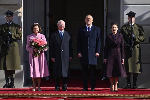 10.03.2026 WARSZAWA WIZYTA OFICJALNA KROLA SZWECJI W POLSCE POWITANIE PRZEZ PREZYDENTA RP 10 03 2026 WARSAW OFFICIAL VISIT OF THE KING OF SWEDEN TO POLAND - WELCOME BY THE PRESIDENT OF THE REPUBLIC OF POLAND, KAROL NAWROCKI N Z KAROL XVI GUSTAW KROL SZWECJI SYLWIA RENATA SOMMERLATH ZONA KROLA KAROL NAWROCKI MARTA NAWROCKA FOT DAMIAN BURZYKOWSKI NEWSPIX.PL NEWSPIX.PL --- newspix.pl 