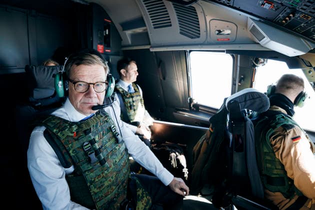 Johann Wadephul (CDU), Bundesaussenminister, aufgenommen waerend eines Fluges nach Tel Aviv in einer A400M der Bundeswehr. 10.03.2026. Fotografiert im Auftrag des Auswaertigen Amtes (AA) Tel Aviv ISRAEL *** Johann Wadephul CDU , Federal Foreign Minister, taken during a flight to Tel Aviv in an A400M of the German Armed Forces 10 03 2026 Photographed on behalf of the Foreign Office AA Tel Aviv ISRAEL Copyright: xFelixxZahn AAx