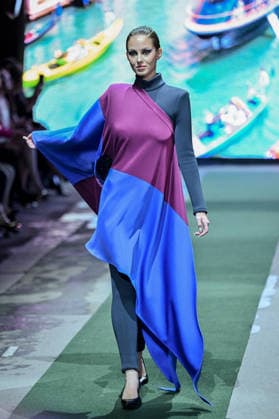 PFW Pierre Cardin Runway A model walks the runway at the Pierre Cardin show during Fashion Week in Paris, France on March 10, 2026. Photo by Julien Reynaud APS-Medias ABACAPRESS.COM Paris France  Copyright: xReynaudxJulien APS-Medias ABACAx