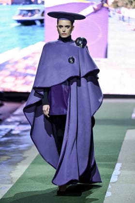 PFW Pierre Cardin Runway A model walks the runway at the Pierre Cardin show during Fashion Week in Paris, France on March 10, 2026. Photo by Julien Reynaud APS-Medias ABACAPRESS.COM Paris France  Copyright: xReynaudxJulien APS-Medias ABACAx