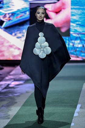PFW Pierre Cardin Runway A model walks the runway at the Pierre Cardin show during Fashion Week in Paris, France on March 10, 2026. Photo by Julien Reynaud APS-Medias ABACAPRESS.COM Paris France  Copyright: xReynaudxJulien APS-Medias ABACAx