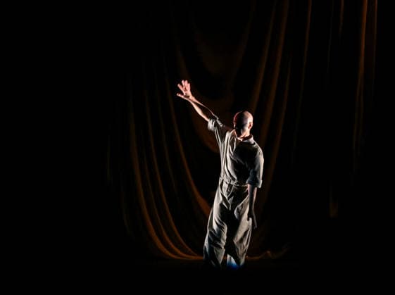 Russell Maliphant Dance Company Landscapes at Sadler s Wells East Russell Maliphant Dance Company Landscapes at Sadler s Wells East, London on Tuesday 10th March., Credit:Laura Rose Avalon  Copyright: xLauraxRosex xAvalonx 1081834969