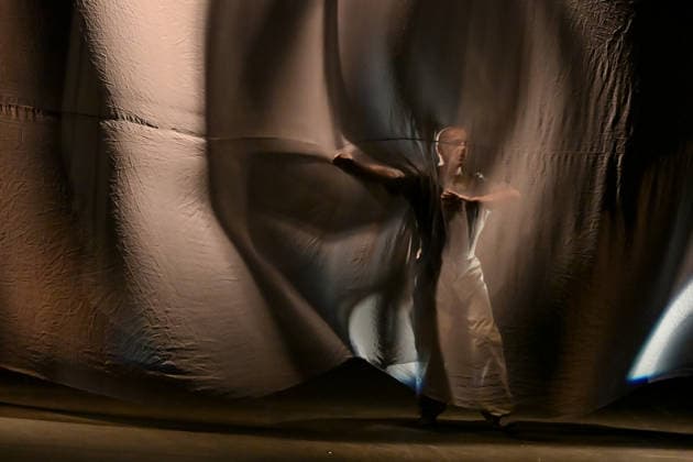 Russell Maliphant Dance Company Landscapes at Sadler s Wells East Russell Maliphant Dance Company Landscapes at Sadler s Wells East, London on Tuesday 10th March., Credit:Laura Rose Avalon  Copyright: xLauraxRosex xAvalonx 1081835138