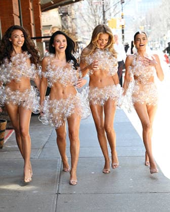 Brooks Nader, Jane Nader, Grace Nader, Mary Nader are seen out in New York wearing Bubble-Themed looks for Jukebox Featuring: Brooks Nader, Mary Nader, Grace Ann Nader, Jane Nader Where: New York City, New York, United States When: 10 Mar 2026 Credit: Elder Ordonez INSTARimages EDITORIAL USE ONLY. NOT FOR USE BY NEWSPAPERS BASED IN THE UK. Copyright: xx instar55544552