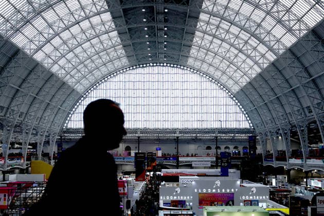 (260311) -- LONDON, March 11, 2026 -- An exhibitor attends the 2026 London Book Fair in London, Britain, March 10, 2026. The 2026 London Book Fair kicked off here on Tuesday. ) BRITAIN-LONDON-BOOK FAIR-OPENING LixYing 