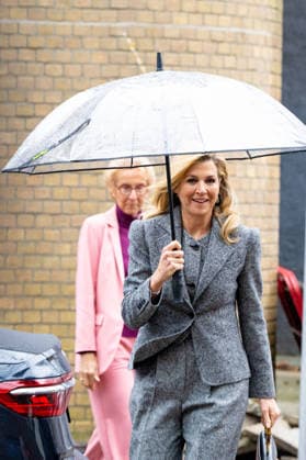 11-03-2026 Amsterdam Queen Maxima presented a workbook at the Anne-Bo Foundation, a foundation focuses on girls for whom studying is not a given, for example, because they grow up in poverty, have a history of refugee status, or have been in youth care, at LAB111 in Amsterdam. Â  Copyright: xPPEx
