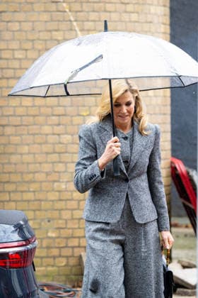 11-03-2026 Amsterdam Queen Maxima presented a workbook at the Anne-Bo Foundation, a foundation focuses on girls for whom studying is not a given, for example, because they grow up in poverty, have a history of refugee status, or have been in youth care, at LAB111 in Amsterdam. Â  Copyright: xPPEx