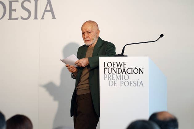 Hugo Mujica and Leonor Pataki collect the XXXVIII Loewe Poetry Prize The poet Hugo Mujica during the presentation of the XXXVIII Loewe Poetry Prize, on March 11, 2026, in Madrid Spain POETRY PRIZES LOEWE PRIZE Ángel Díaz Brin Madrid Madrid Madrid Spain  Copyright: xÃngelxDiazxBrinasx 7357872