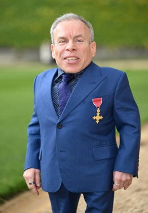 Investiture ceremony at Windsor Castle Actor Warwick Davis is awarded for services to drama and charity during an investiture ceremony at Windsor Castle, UK. March 11, 2026., Credit:Tony Kershaw SWNS Avalon UK  Copyright: xTonyxKershawx xSWNSx xAvalonx 1081968277