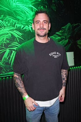 Marc Barthel bei der ERÖFFNUNG DER OLIVIA JONES DSCHUNGELBAR auf der Grosse Freiheit in Hamburg am 11.03.2026