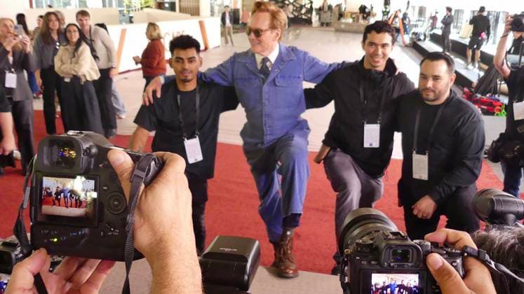 RECORD DATE NOT STATED * Conan O Brien At Oscar s Carpet Roll-Out.* (NEW) *Conan O Brien At Oscar s Carpet Roll-Out.* March 11, 2026, Dolby Theatre, Ovation Hollywood, California, USA: Host of the coming March 15, Sunday s 2026 Oscars, event host Conan O Brien ceremonially-rolled out the 900-foot-long 2026 Oscars Red Carpet at the Dolby Theatre in Los Angeles, while assisting the crew, joking about the carpet s 6,000-lb weight, and momentarily reclining on the carpet for a photo-op seen around-the-world. Credit: Julia Mineeva EGBN News TheNews2 (Foto: EGBN News Thenews2 imago images) * Conan O Brien At Oscar s Carpet Roll-Out.* Copyright: xEGBNxNewsx