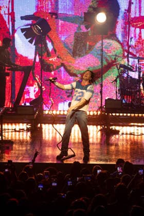 SaO PAULO, SP - 11.03.2026: LANY SE APRESENTA EM SHOW uNICO EM SP - The American indie pop duo LANY, formed by Paul Jason Klein (vocals, keyboards and guitar) and Jake Clifford Goss (drums and samples), performed at the Audio concert hall in Sao Paulo (SP), this Tuesday (11), during the world tour of the album ?Soft?. The show marked the duo& 39;s return to Brazil, bringing together fans in a performance with a repertoire that mixes career hits and songs from the new work. The event was produced by 30e. x2903403x  EmersonxSantos