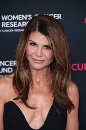 The Women s Cancer Research Fund s An Unforgettable Evening Benefit Gala 2026 Lori Loughlin at The Women s Cancer Research Fund s An Unforgettable Evening Benefit Gala 2026 held at the Beverly Wilshire, A Four Seasons Hotel on March 11, 2026 in Beverly Hills, Los Angeles, California, United States., Credit:Xavier Collin Avalon  Copyright: xXavierxCollinx xAvalonx 1082133666