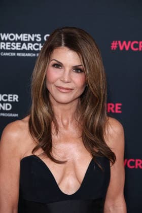 The Women s Cancer Research Fund s An Unforgettable Evening Benefit Gala 2026 Lori Loughlin at The Women s Cancer Research Fund s An Unforgettable Evening Benefit Gala 2026 held at the Beverly Wilshire, A Four Seasons Hotel on March 11, 2026 in Beverly Hills, Los Angeles, California, United States., Credit:Xavier Collin Avalon  Copyright: xXavierxCollinx xAvalonx 1082133696