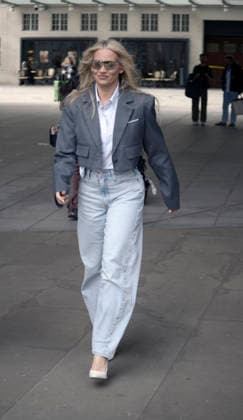 Pussycat dolls reunion bbc tv center London - 11 Mar 2026 Kimberly Wyatt of Pussycat dolls, spotted leaving bbc tv center after pre recording a secret interview to be broadcast tomorrow. London United Kingdom Copyright: xPerryxSmyliex xSOPAxImagesx _PSMYLIE15