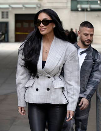 Pussycat dolls reunion bbc tv center London - 11 Mar 2026 Nicole Scherzinger of Pussycat dolls, spotted leaving bbc tv center after pre recording a secret interview to be broadcast tomorrow. London United Kingdom Copyright: xPerryxSmyliex xSOPAxImagesx _PSMYLIE9