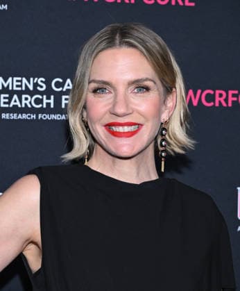 An Unforgettable Evening 2026 Rhea Seehorn arriving to An Unforgettable Evening 2026 held at the Beverly Wilshire, A Four Seasons Hotel on March 11, 2026 in Beverly Hills, Ca. Beverly Hills Beverly Wilshire Hotel California USA Copyright: xLISAxOConnor xAFF-USA.COMx