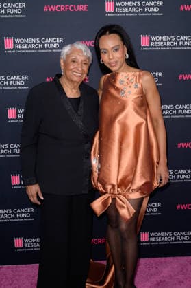 An Unforgettable Evening 2026 - Los Angeles, USA LOS ANGELES, USA. March 11, 2026: Kerry Washington & mother Valerie Washington at An Unforgettable Evening 2026 benefitting the Women s Cancer Research Fund. Los Angeles CA USA  Copyright: xPaulxSmith Featureflashx