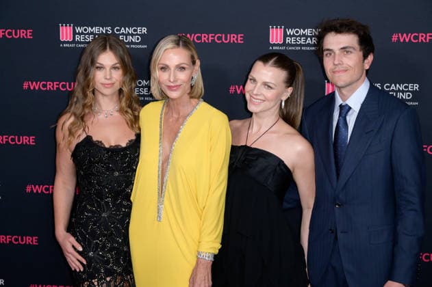 LOS ANGELES, USA March 11, 2026 Elizabeth Tisch, Jamie Alexander Tisch, Gala Chair, Holden Tisch Zachary Tisch at An Unforgettable Evening 2026 benefitting the Womens Cancer Research Fund Picture Paul Smith Featureflash 453988 2026 03 11 CA Los Angeles  Copyright: xPaulxSmithx xFeaturesxFlashx xStarfacex STAR_453988_029