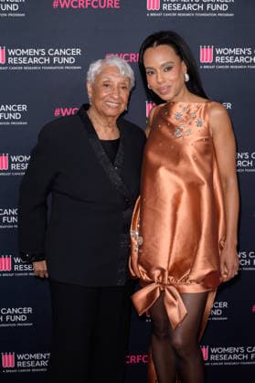 LOS ANGELES, USA March 11, 2026 Kerry Washington mother Valerie Washington at An Unforgettable Evening 2026 benefitting the Women s Cancer Research Fund Picture Paul Smith Featureflash 453988 2026 03 11 CA Los Angeles  Copyright: xPaulxSmithx xFeaturesxFlashx xStarfacex STAR_453988_058