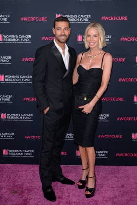 LOS ANGELES, USA March 11, 2026 Sergio Carrallo Caroline Stanbury at An Unforgettable Evening 2026 benefitting the Women s Cancer Research Fund Picture Paul Smith Featureflash 453988 2026 03 11 CA Los Angeles  Copyright: xPaulxSmithx xFeaturesxFlashx xStarfacex STAR_453988_102