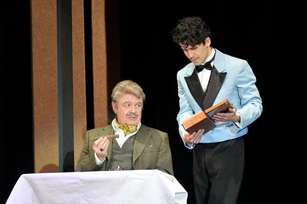 Gerhard Mohr und Adrian Djokic bei der Fotoprobe zum Theaterstück Bekenntnisse des Hochstaplers Felix Krull im Schlosspark Theater. Berlin, 11.03.2026