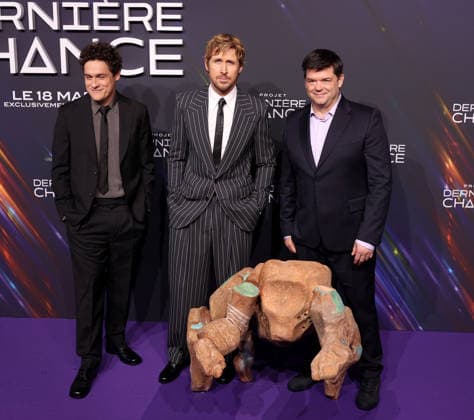 Projet Derniere Chance - Photocall Phil Lord, Ryan Gosling and Chris Miller attend the Projet Derniere Chance (Project Hail Mary) - Photocall on March 11, 2026 in Paris, France.  Copyright: xDFYx