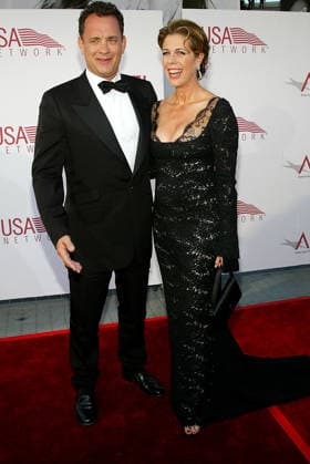 AFI AWARD TO TOM HANKS June 12, 2002 - Los Angeles, CALIFORNIA - 30TH AFI LIFE ACHIEVEMENT AWARD.TRIBUTE TO TOM HANKS.AT THE KODAK THEATRE HOLLYWOOD & HIGHLAND.TOM HANKS AND WIFE RITA WILSON. FITZROY BARRETT 6-12-2002 K25237FB (D) Copyright: xFitzroyxBarrettx