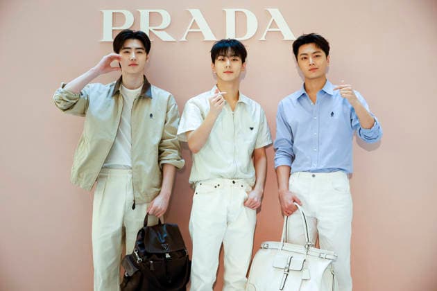 Stars Attend Prada Sun Pop-up Store Opening in Seoul (L-R) Sunghoon, Jungwon, and Jay of South Korean K-pop group ENHYPEN pose for photos during the opening of the Prada Sun pop-up store in Seoul, South Korea, March 12, 2026. Seoul South Korea  Copyright: xMatrixxImages JungxUi-Chelx