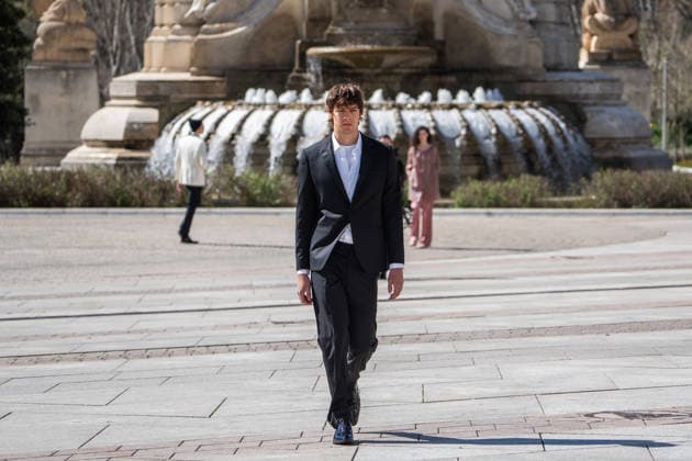 Inaugural fashion show of OMODA Madrid es Moda in Plaza de Espana Inaugural fashion show of OMODA Madrid es Moda in Plaza de Espana, on March 12, 2026, in Madrid Spain Organized by the Asociación Creadores de Moda de Espana ACME and the Madrid City Council, the show brings together 24 designers on an outdoor runway with the historic buildings as a backdrop, the show brings together 24 designers on an outdoor catwalk with the historic buildings of the square as a backdrop, combining established names - Devota Lomba, Roberto Verino, Roberto Torretta, Oteyza - with avant-garde firms such as Eduardo Navarrete and Dominnico 12 MARCH 2026 César Vallejo Rodrí Madrid Madrid Spain  Copyright: xCÃ sarxVallejoxRodriguezx 7360471